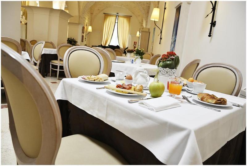 Ostuni Palace - Hotel Bistrot & Spa 外观 照片